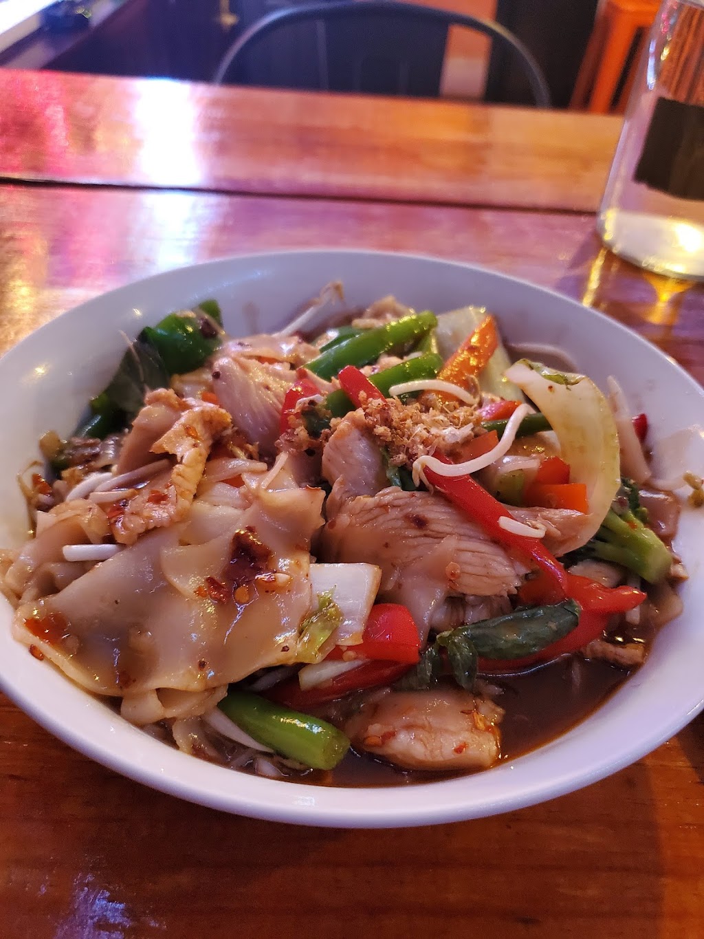 Chiang Mai Noodle | restaurant | 256 N Craig St, Pittsburgh, PA 15213, USA | 4126220243 OR +1 412-622-0243