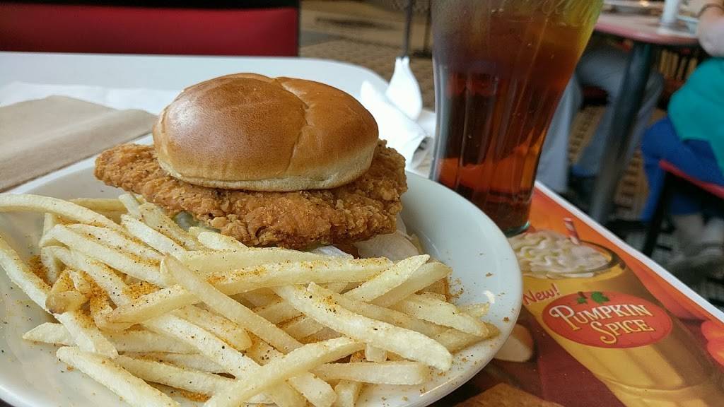 Steak n Shake | restaurant | 820 Lawrenceville-Suwanee Rd, Lawrenceville, GA 30043, USA | 7709621600 OR +1 770-962-1600