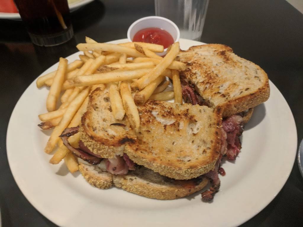 CJs Diner | restaurant | 74894 Lennon Pl suite h-1, Palm Desert, CA 92260, USA | 7608379650 OR +1 760-837-9650