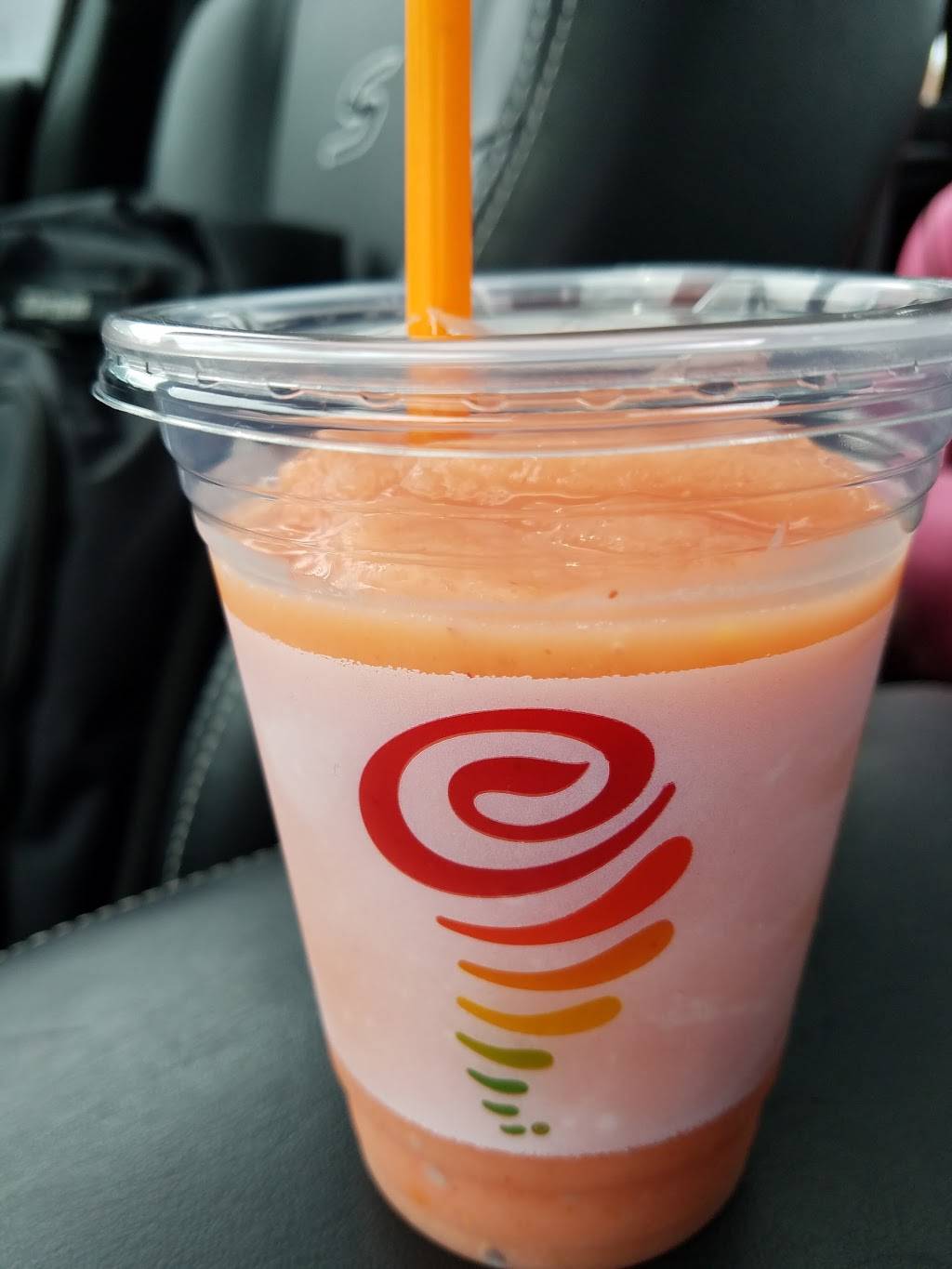 Jamba Juice Willowbrook Town Center | restaurant | 7169 S Kingery Hwy, Willowbrook, IL 60527, USA | 6308503375 OR +1 630-850-3375