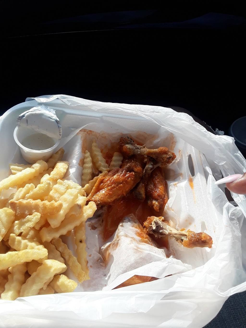 A Town Wings | restaurant | 6616 Tara Blvd, Jonesboro, GA 30236, USA | 7709617004 OR +1 770-961-7004