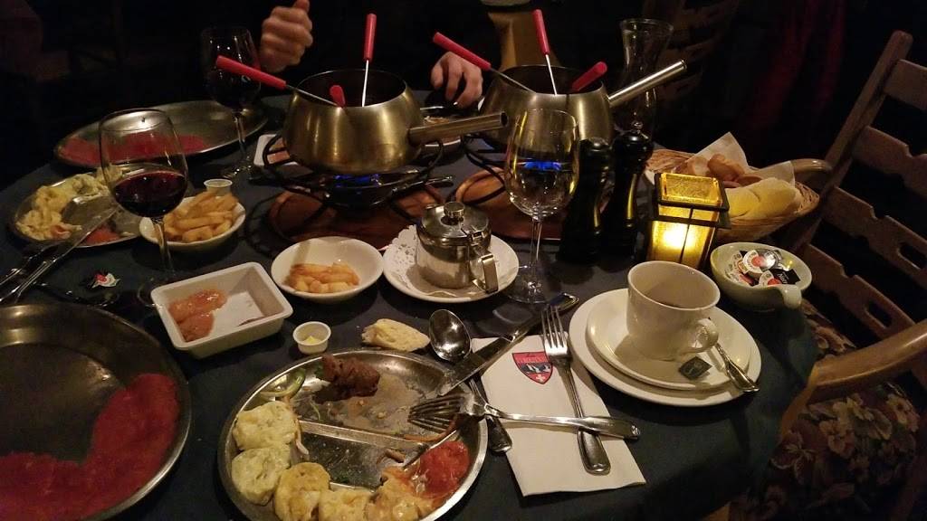 La Tyrolienne | restaurant | 2846 Rue Jules-Dallaire, Québec, QC G1V 2J8, Canada | 4186516905 OR +1 418-651-6905