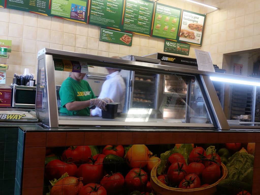 Subway Restaurants | restaurant | Village Shpg Village, 3911 Alemany Blvd Suite 1004, San Francisco, CA 94132, USA | 6507576100 OR +1 650-757-6100