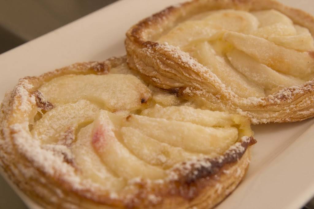 Maison 1890 | restaurant | 114 Rue Saint Vincent, Sainte-Agathe-des-Monts, QC J8C 1P4, Canada | 8193241890 OR +1 819-324-1890