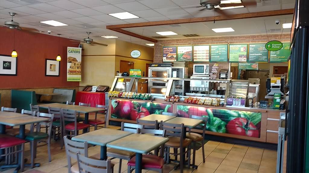 Subway | restaurant | South Park Business Center, 4530 NC-87, Sanford, NC 27330, USA | 9194980014 OR +1 919-498-0014