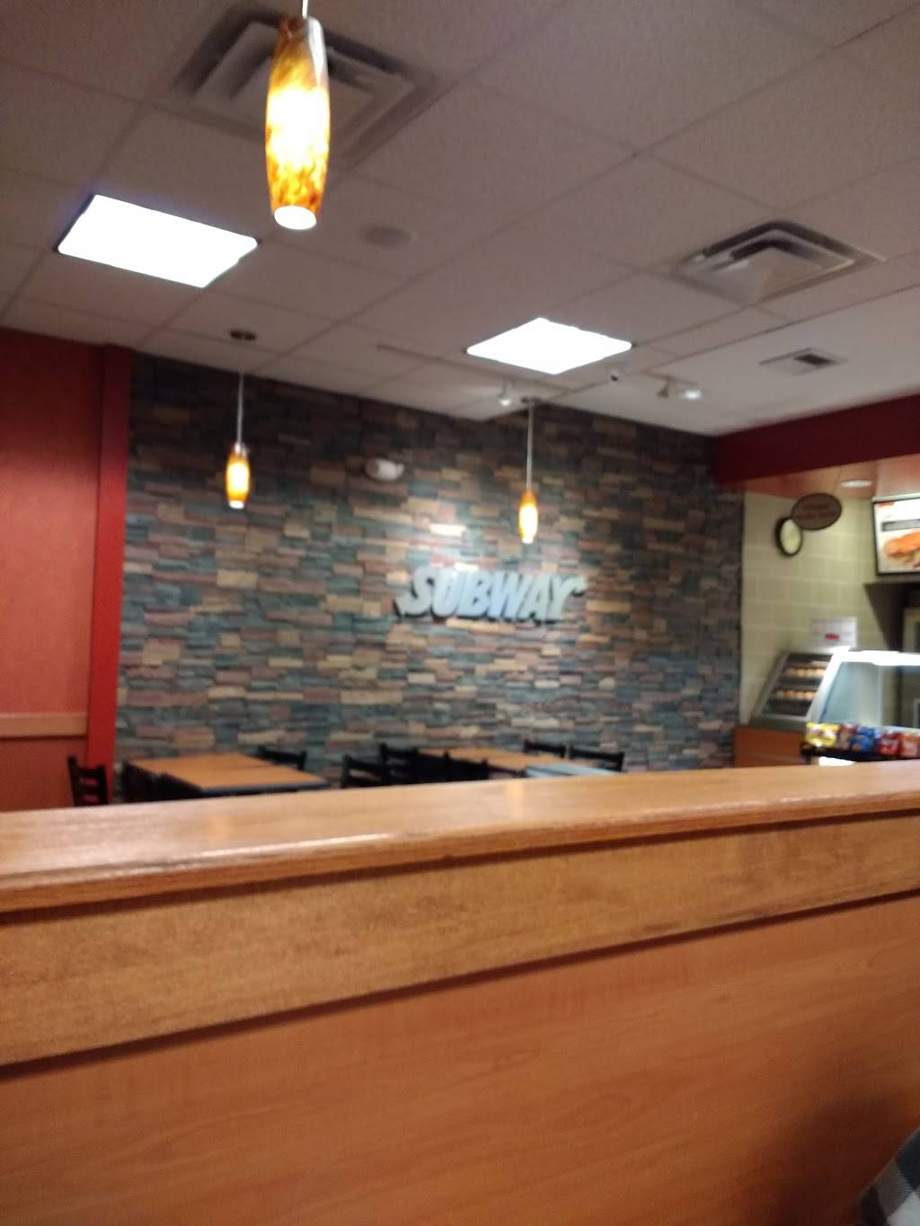 Subway | restaurant | 2 North Rd, Store #4&5, Sofias Plaza I, East Windsor, CT 06088, USA | 8606270777 OR +1 860-627-0777