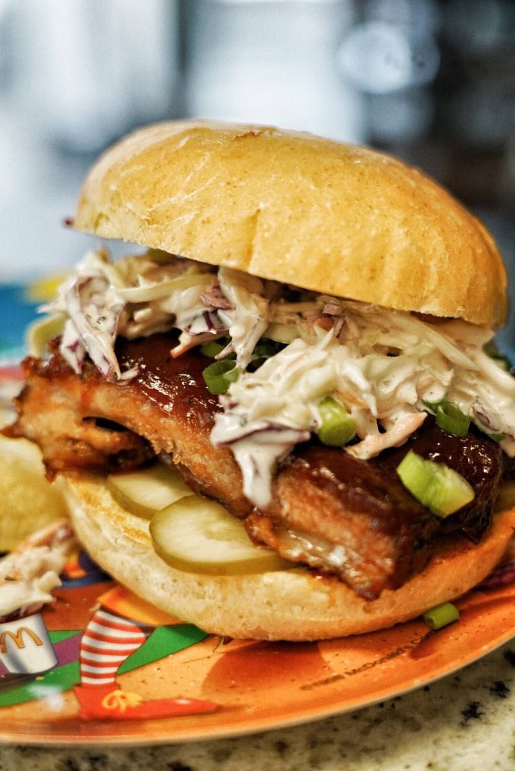 Gates Deli & Grog | restaurant | 1875 S Pearl St, Denver, CO 80210, USA | 3039934002 OR +1 303-993-4002