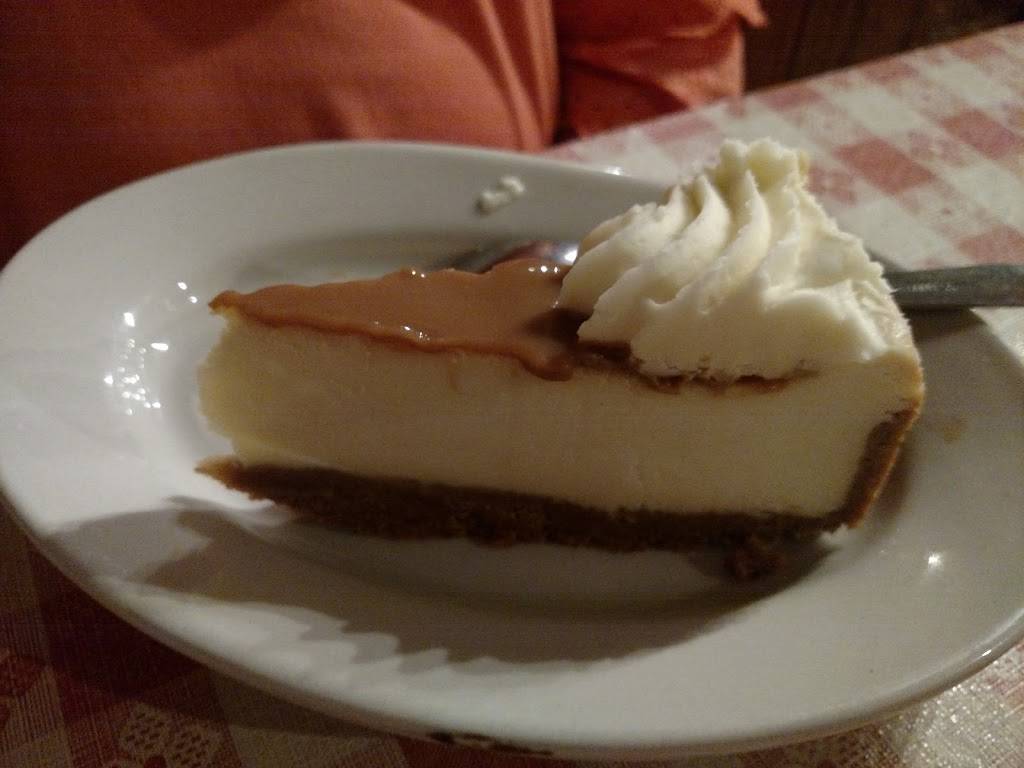 Crawfish Barn | restaurant | 1789 Mayeauxville Rd, Ville Platte, LA 70586, USA | 3373632322 OR +1 337-363-2322