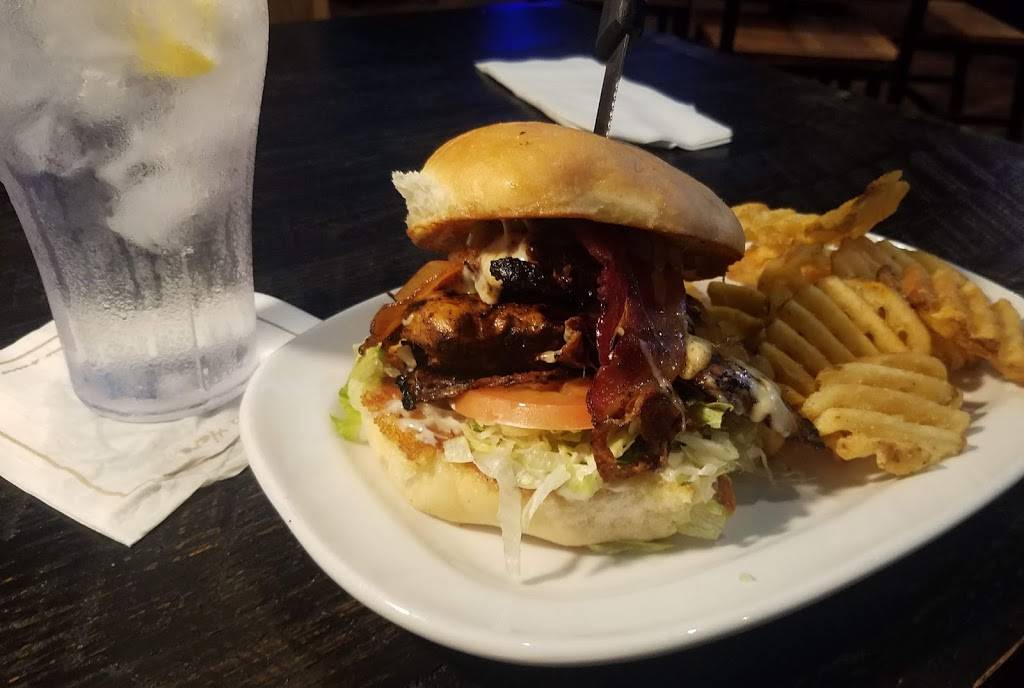 Walk-Ons Sports Bistreaux | restaurant | 437 Oak Plaza Blvd, Brusly, LA 70719, USA | 2252184599 OR +1 225-218-4599