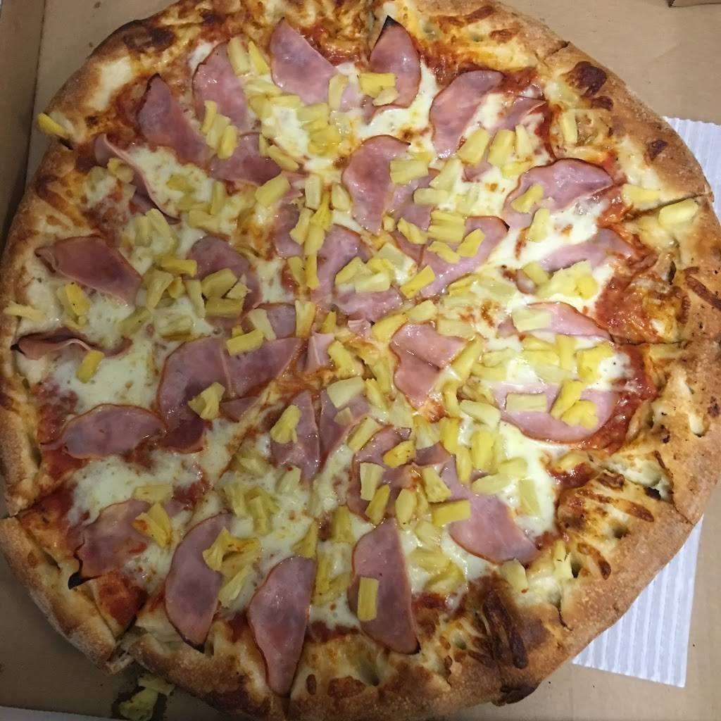 Rafaels Pizza | restaurant | 128 W MacArthur Blvd, Santa Ana, CA 92707, USA | 7147516474 OR +1 714-751-6474