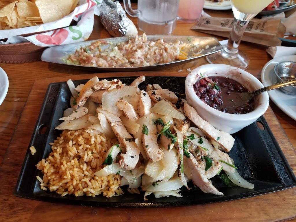 Chilis Grill & Bar | meal takeaway | 3750 Lakeside Village Ct, Lakeland, FL 33803, USA | 8636886210 OR +1 863-688-6210