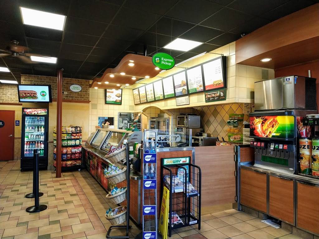 Subway Restaurants | restaurant | 513 W Chapman Ave, Anaheim, CA 92802, USA | 7147482828 OR +1 714-748-2828