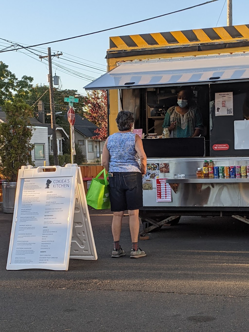 CoKieas Kitchen | restaurant | 5205 SE Foster Rd, Portland, OR 97206, USA | 9716012796 OR +1 971-601-2796