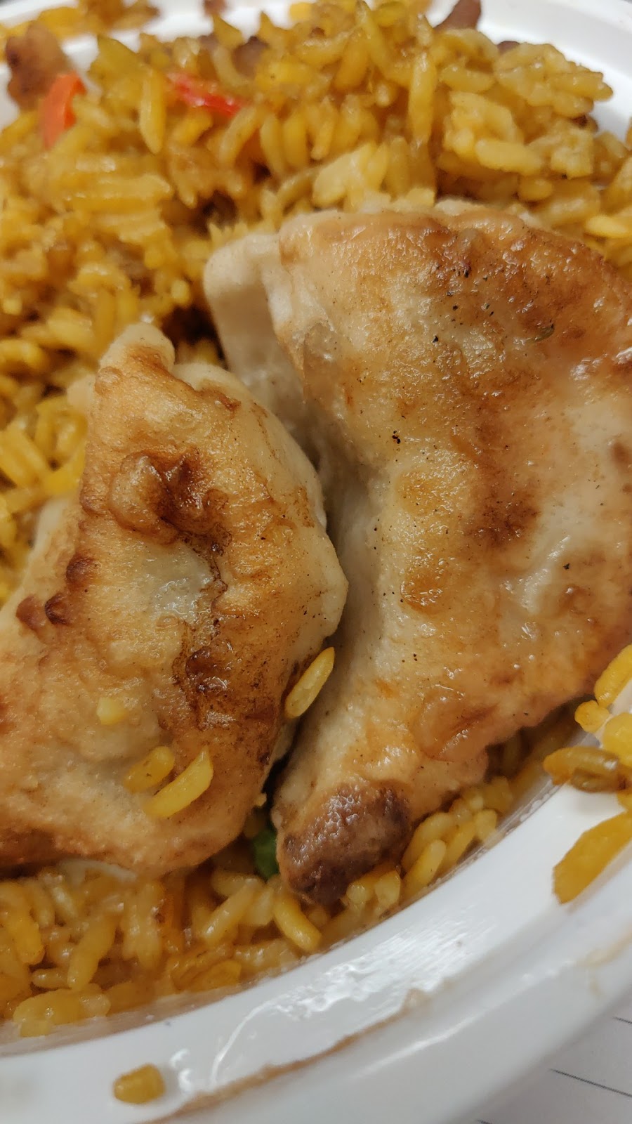 Hes Chinese and Japanese Restaurant | meal delivery | 20 Exchange Blvd, Rochester, NY 14614, USA | 5853253880 OR +1 585-325-3880