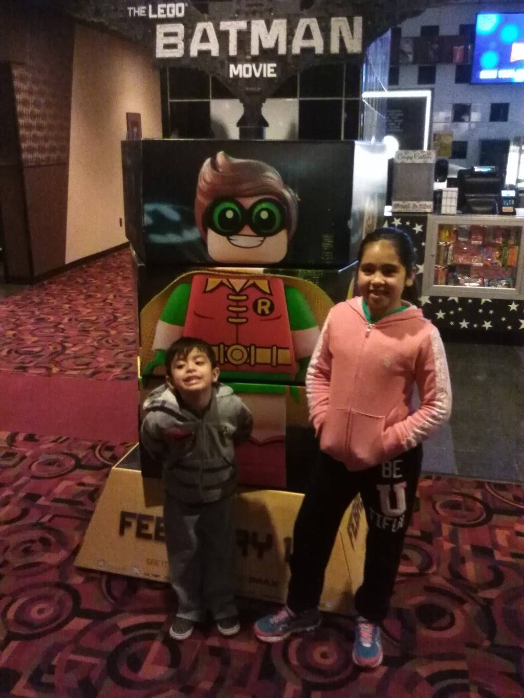 Cinemark 20 and XD | meal takeaway | 5500 Antioch Dr, Merriam, KS 66202, USA | 9137897038 OR +1 913-789-7038