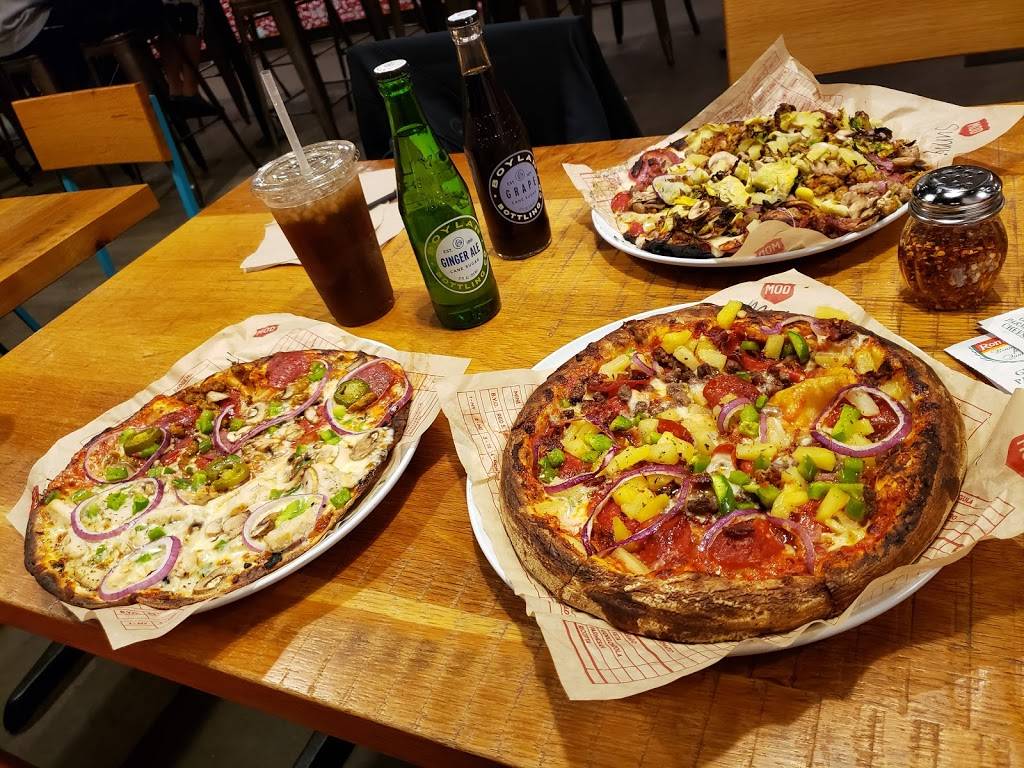 MOD Pizza | restaurant | 26722 Portola Pkwy b, Foothill Ranch, CA 92610, USA | 9492150031 OR +1 949-215-0031