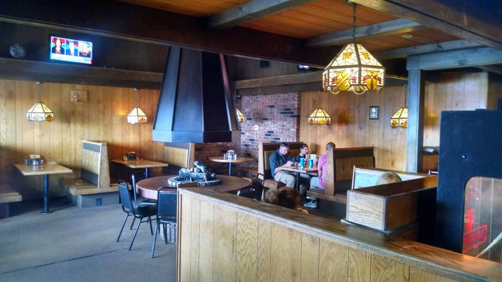 Pascos Pizza | restaurant | 17348 Main St, Hesperia, CA 92345, USA | 7602449656 OR +1 760-244-9656