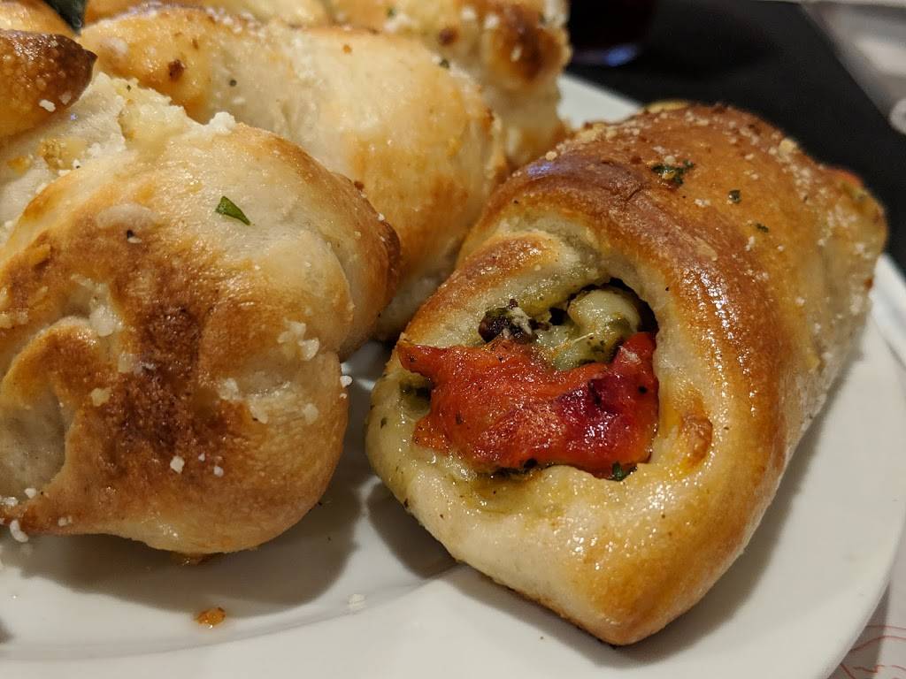 Azzinaros Pizzeria Restaurant & Catering | meal delivery | 2649 County Rd 516, Old Bridge, NJ 08857, USA | 7324010006 OR +1 732-401-0006