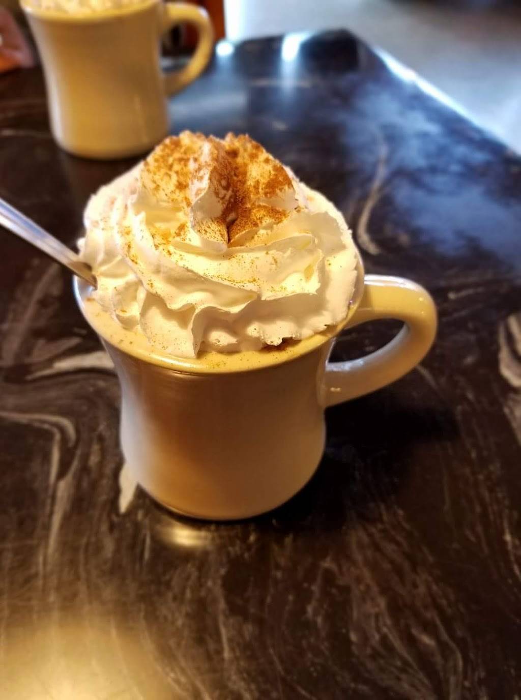 Hubbards Cubbard | restaurant | 901 Main St, Garland, TX 75040, USA | 9722764179 OR +1 972-276-4179