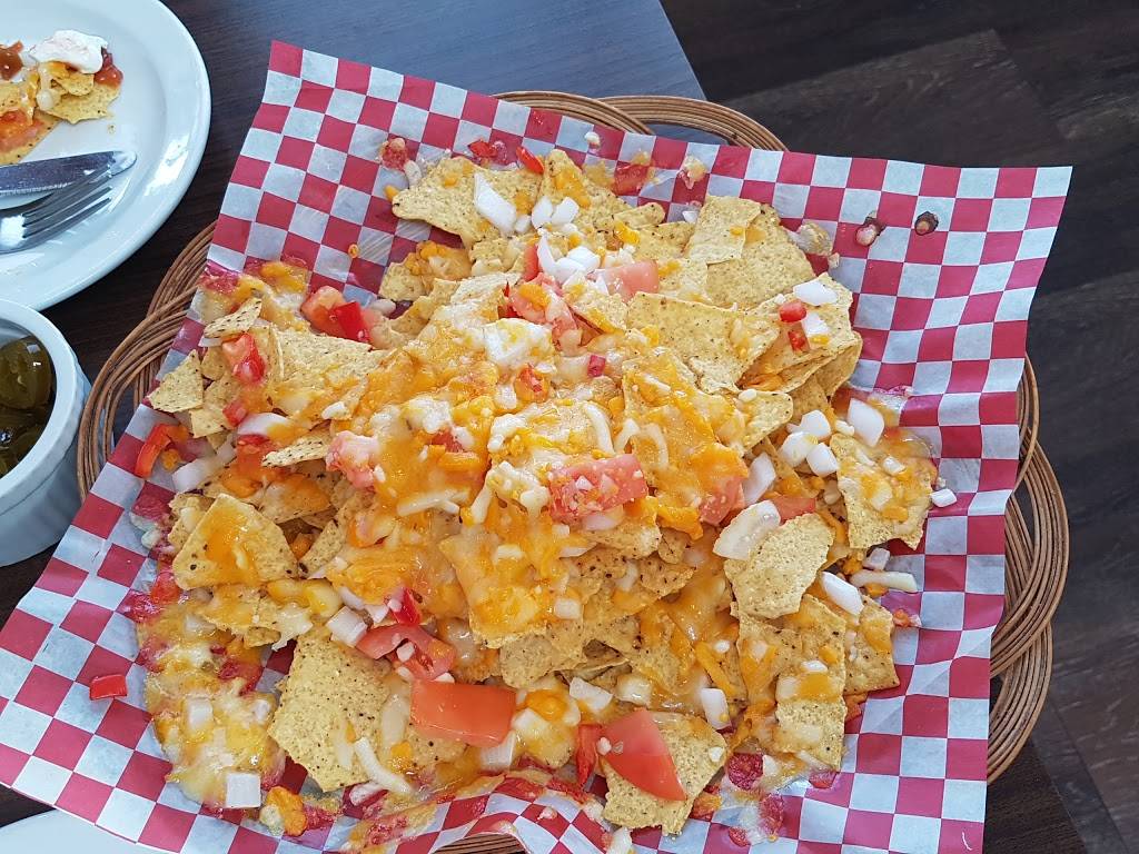 Fregos Grillhouse & Bar | restaurant | 312 Lake St, St. Catharines, ON L2N 4H4, Canada | 9059347715 OR +1 905-934-7715