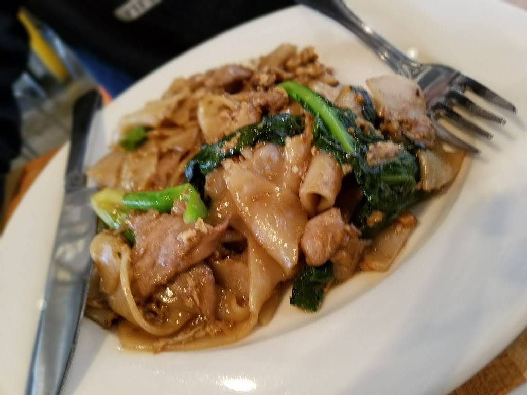 Beau Thai Mount Pleasant | restaurant | 3162 Mt Pleasant St NW, Washington, DC 20010, USA | 2024505317 OR +1 202-450-5317