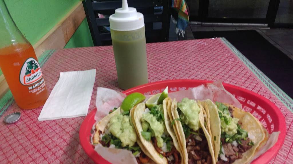 Tacos El Paisanito | restaurant | 202 W Fordham Rd, The Bronx, NY 10468, USA | 7183290278 OR +1 718-329-0278