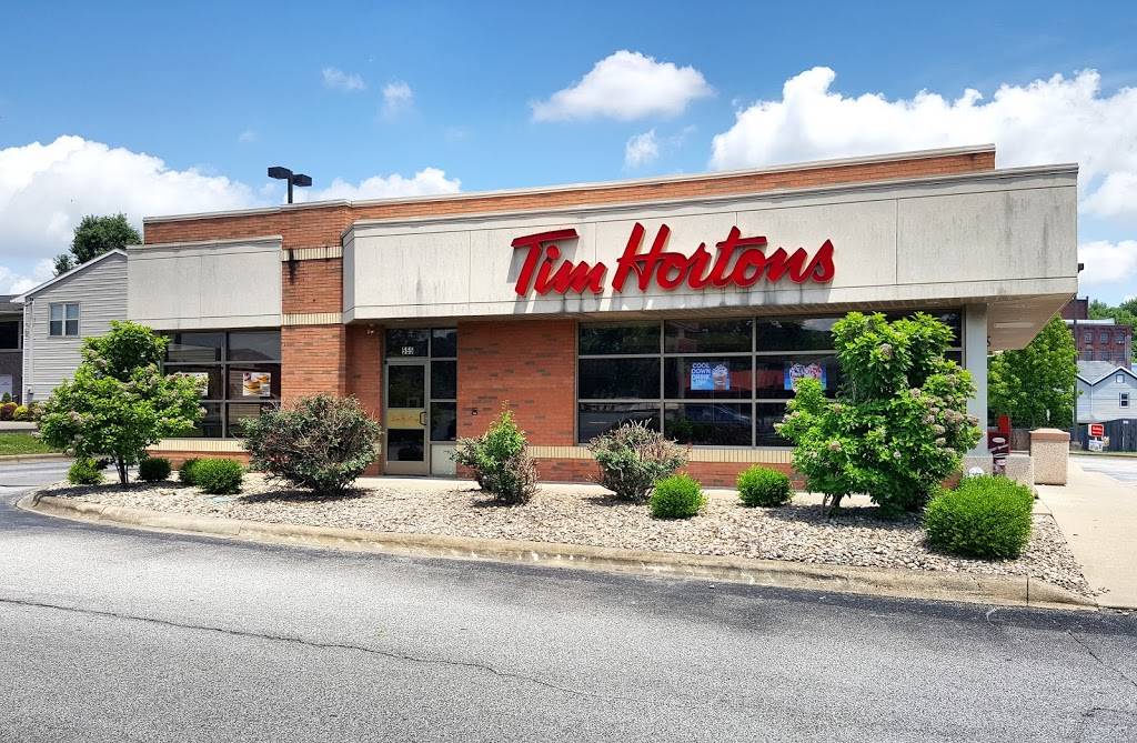 Tim Hortons | restaurant | 555 Fifth St, Parkersburg, WV 26101, USA | 3044284104 OR +1 304-428-4104