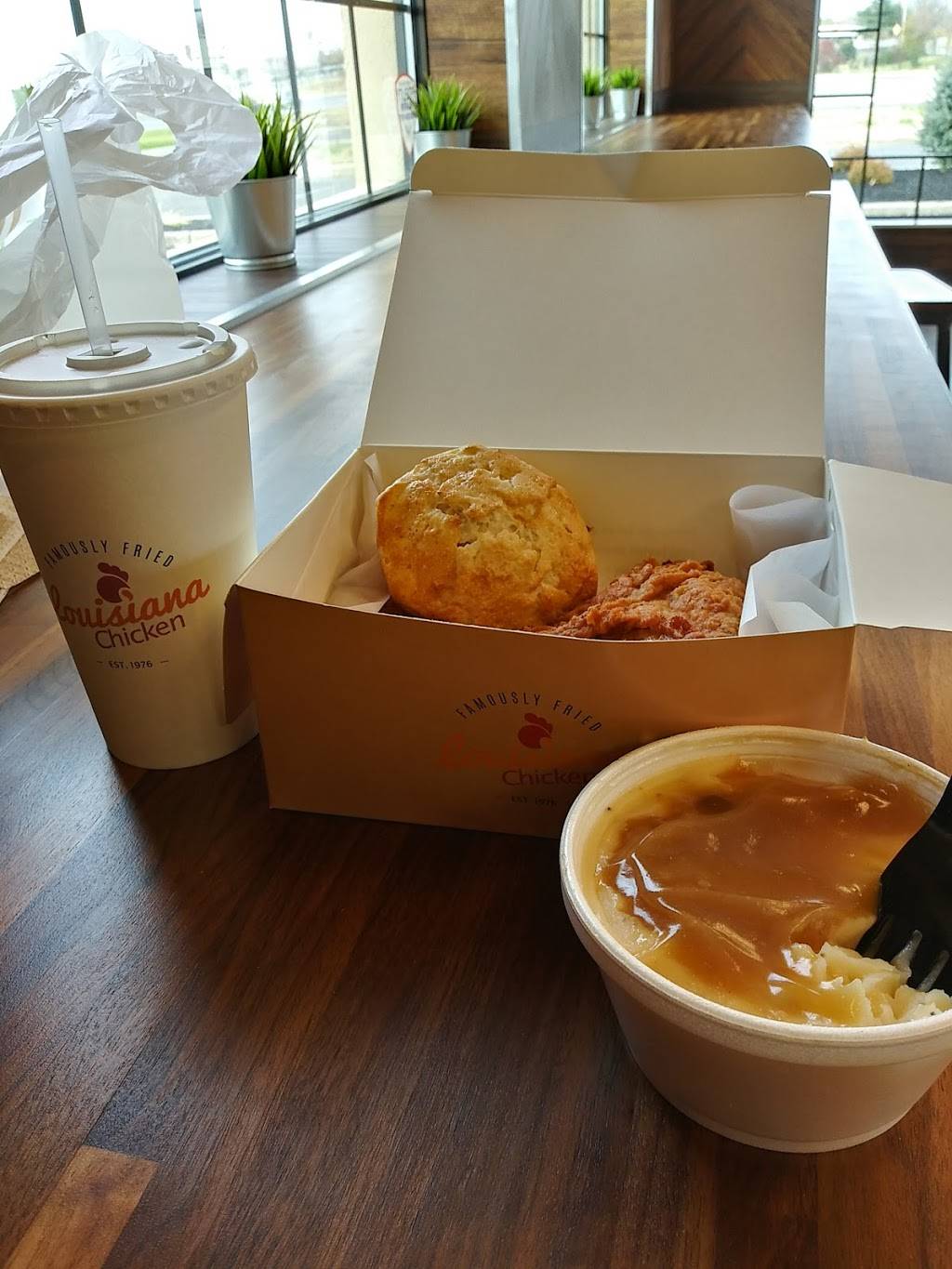 Louisiana Chicken | restaurant | 7550 S Crescent Blvd, Pennsauken Township, NJ 08109, USA | 8563336964 OR +1 856-333-6964