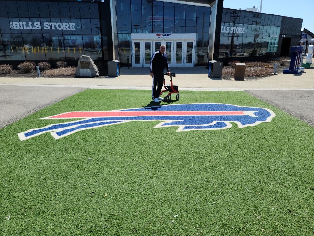 Bulldog Sports Pub | restaurant | 611 Lighthouse Ave, Monterey, CA 93940, USA | 8316580686 OR +1 831-658-0686