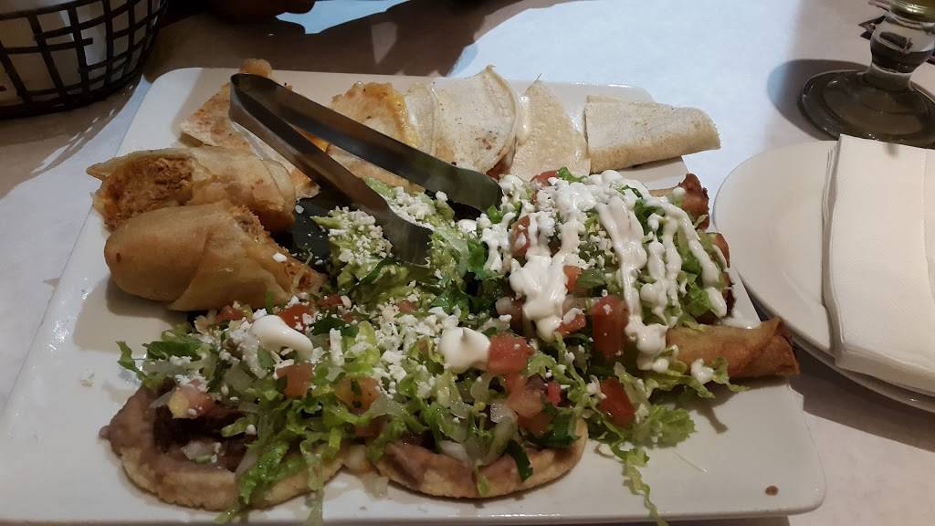 Don Chente Bar & Grill | restaurant | 2144 Florence Ave, Huntington Park, CA 90255, USA | 3235858900 OR +1 323-585-8900