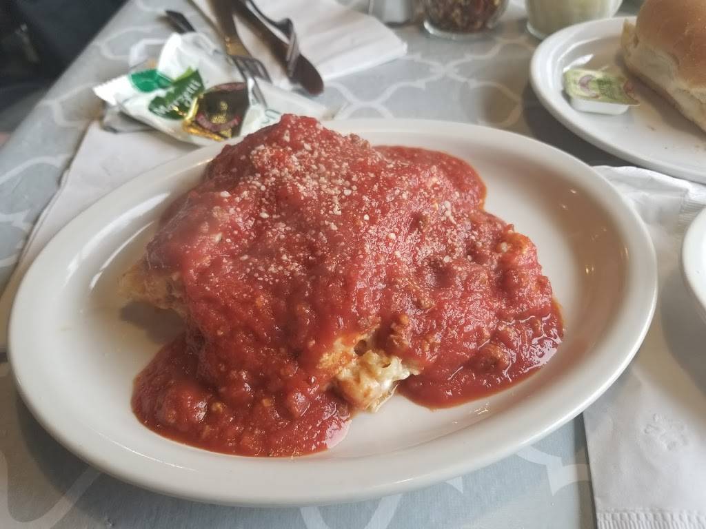 Smiths Restaurant and Deli | restaurant | 3737 N High St, Columbus, OH 43214, USA | 6142677541 OR +1 614-267-7541