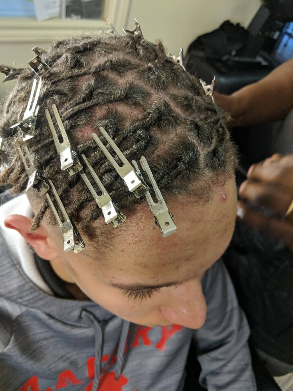 Oremi Hair Braiders and Barbers | restaurant | 7914 Culebra Rd Ste 116, San Antonio, TX 78251, USA | 2106804500 OR +1 210-680-4500