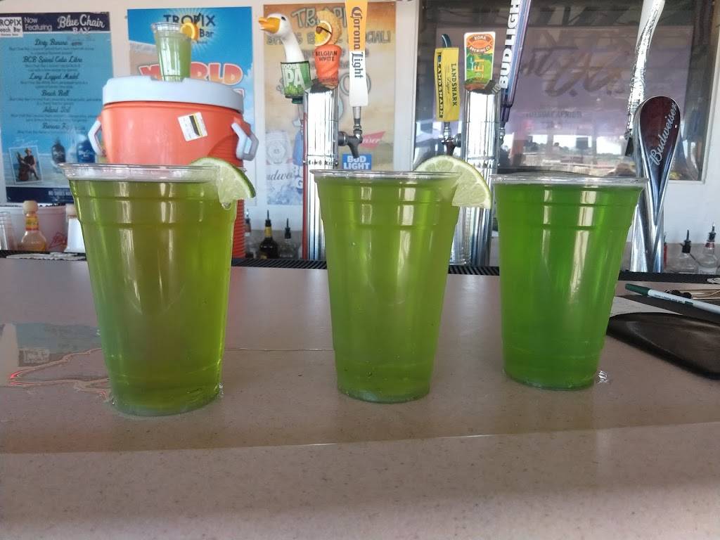 Tropix Beach Bar | restaurant | 655 S Gulfview Blvd, Clearwater, FL 33767, USA | 7274427171 OR +1 727-442-7171