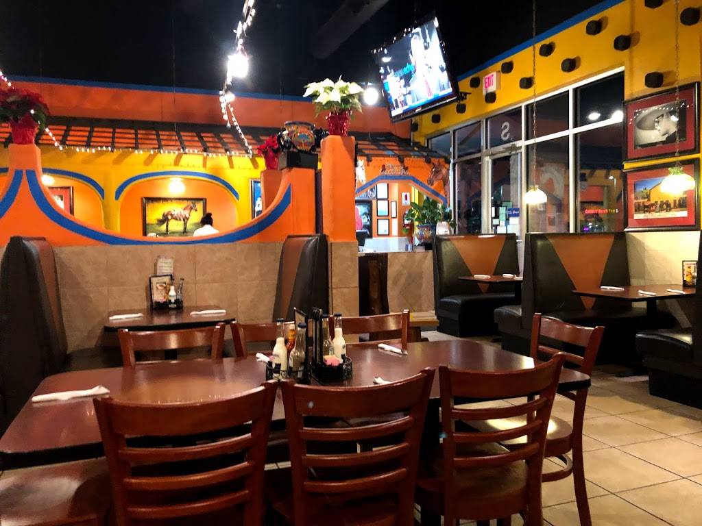 Casa Mexico - Independence, Missouri | restaurant | 19321 E US Hwy 40, Independence, MO 64055, USA | 8168328194 OR +1 816-832-8194