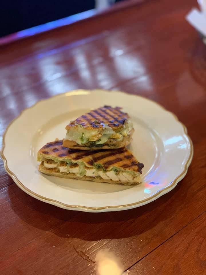 The Sand Trap | restaurant | 1591 Spring Place Smyrna Rd, Chatsworth, GA 30705, USA | 7069714707 OR +1 706-971-4707