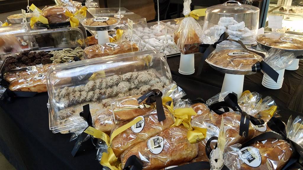 Pietris Bakery | restaurant | 5000 E 2nd St, Long Beach, CA 90803, USA | 5624338999 OR +1 562-433-8999