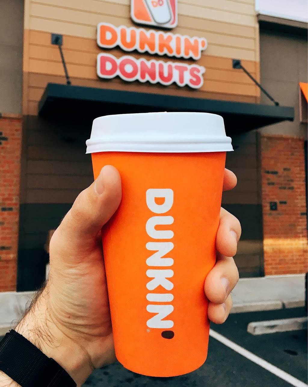 Dunkin | bakery | 1610 Oak Farm Dr, Alpharetta, GA 30005, USA | 4705394022 OR +1 470-539-4022