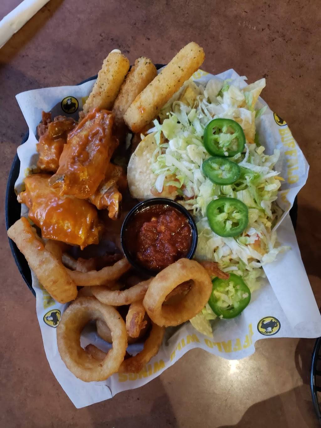 Buffalo Wild Wings | meal takeaway | 400 E M.L.K. Jr Blvd Suite B, Charlotte, NC 28202, USA | 7049719464 OR +1 704-971-9464