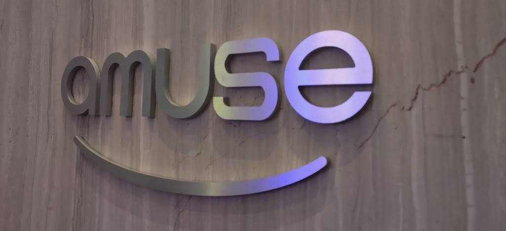 Amuse | restaurant | 323 E Wacker Dr, Chicago, IL 60601, USA | 3125650565 OR +1 312-565-0565