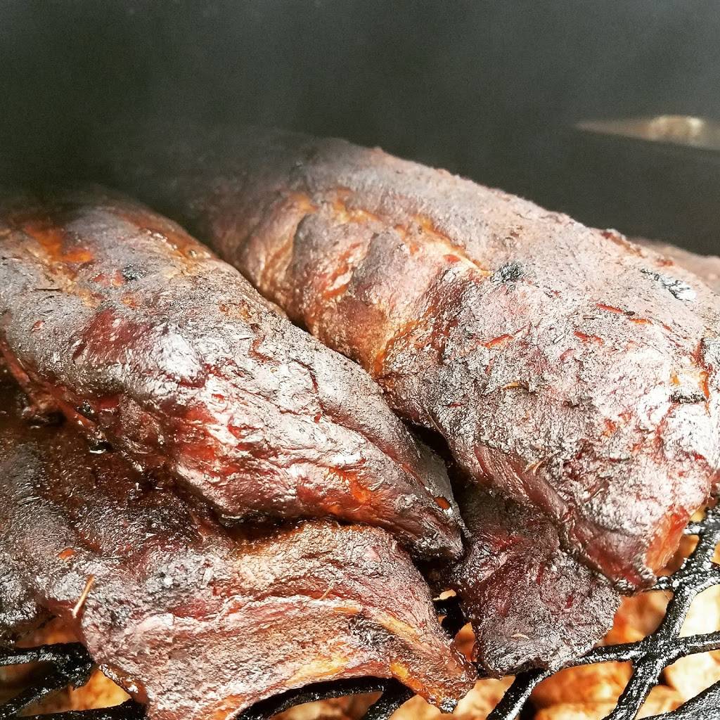 Voodoo Smokehouse | restaurant | 104 N Maple St, Lebanon, TN 37087, USA | 6157844235 OR +1 615-784-4235