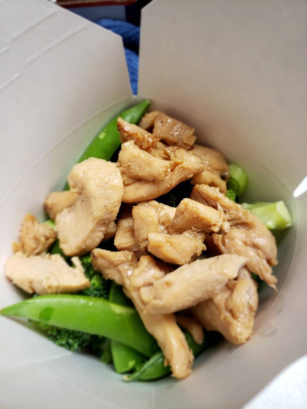 Urban Wok | restaurant | 209 4th St E, St Paul, MN 55101, USA | 6514934717 OR +1 651-493-4717