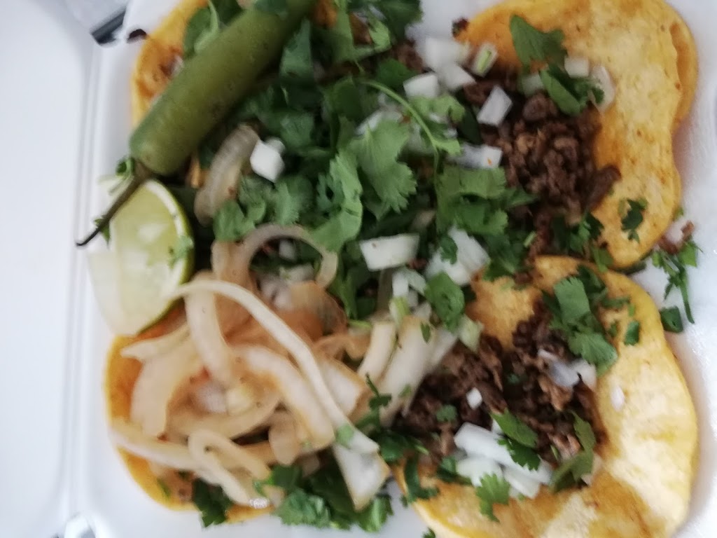 777 Mini Tacos | restaurant | 3643 SW Military Dr, San Antonio, TX 78211, USA | 2107392574 OR +1 210-739-2574