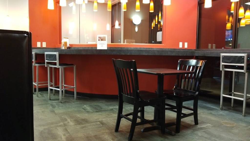 Nicoles Restaurant | restaurant | 1477 S Hawkins Ave, Akron, OH 44320, USA | 3308690959 OR +1 330-869-0959