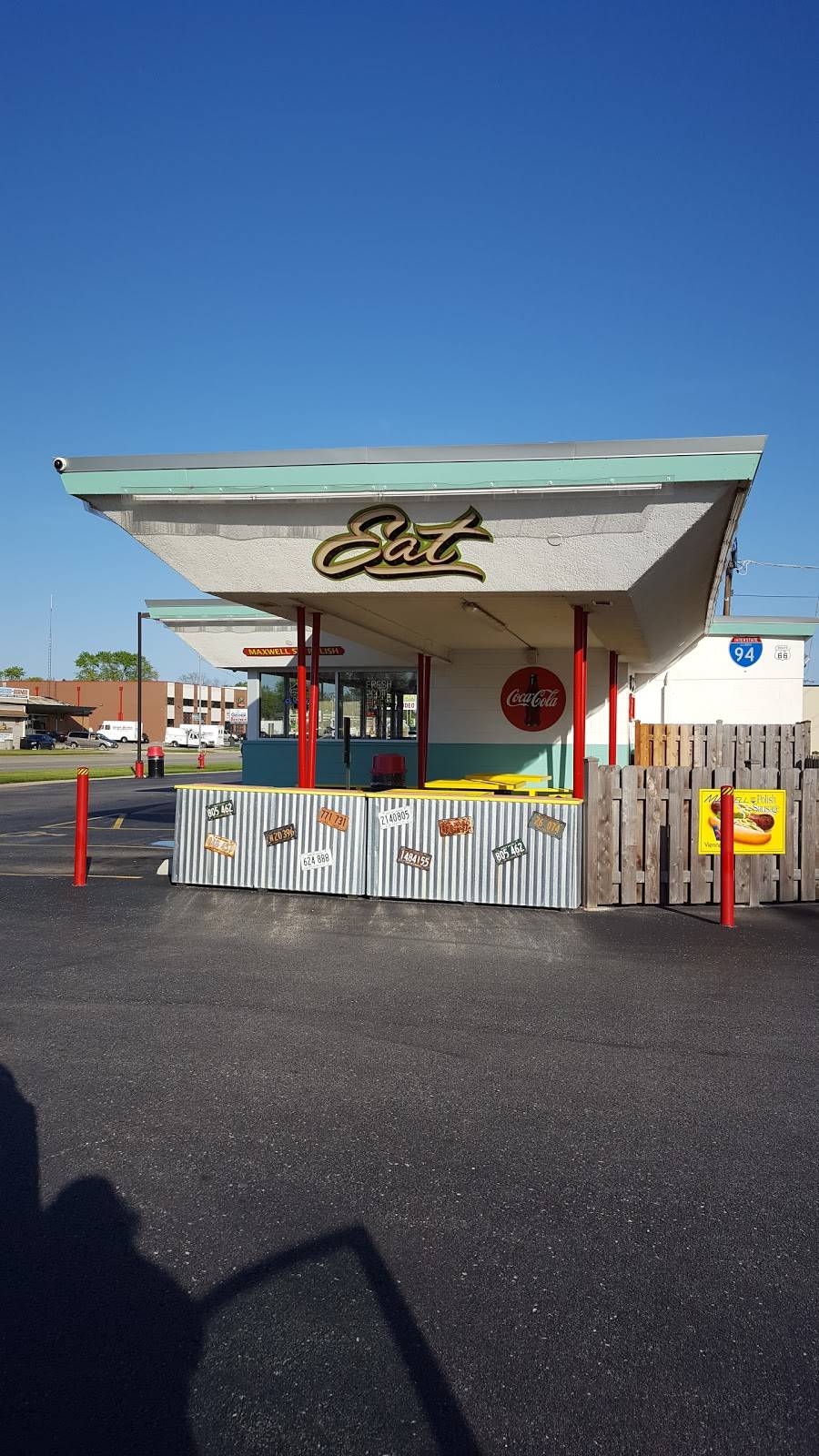 Rand Red Hots | restaurant | 1441 Rand Rd, Des Plaines, IL 60016, USA | 8476990606 OR +1 847-699-0606