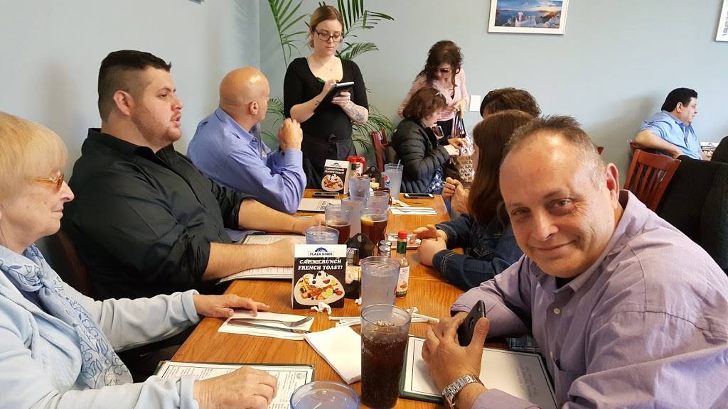 Plaza Diner | restaurant | 122 Main St, Oneonta, NY 13820, USA | 6074413393 OR +1 607-441-3393