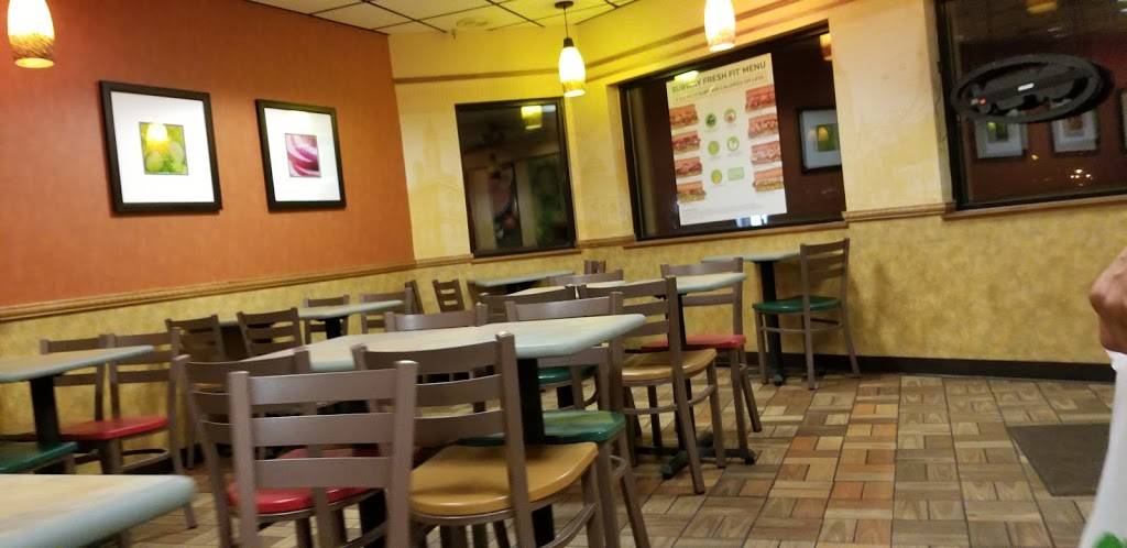 Subway | restaurant | 9730 Red Arrow Hwy, Bridgman, MI 49106, USA | 2694655511 OR +1 269-465-5511