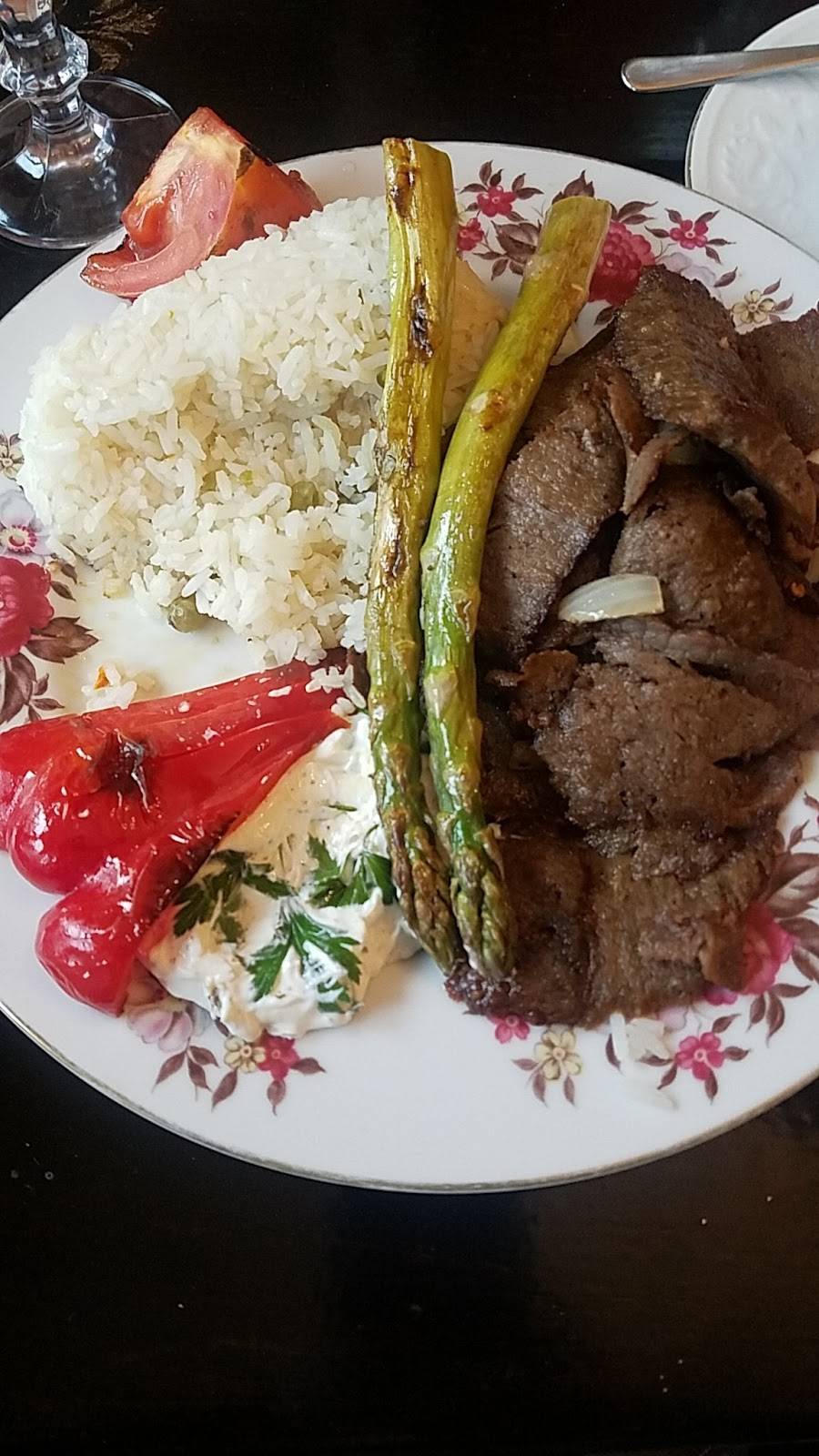 Olive Branch Restaurant & Café | restaurant | 120 Front St, Greenport, NY 11944, USA | 6313332444 OR +1 631-333-2444