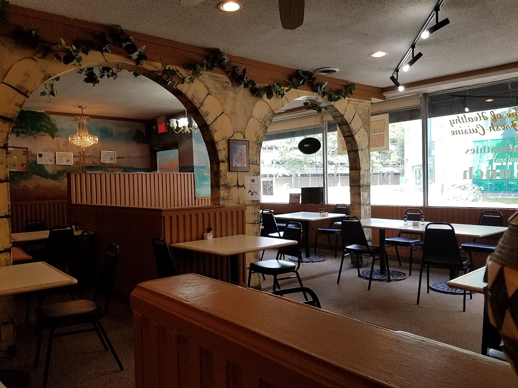 Byblos Cafe & Grill | restaurant | 87 W Palmer Ave, Detroit, MI 48202, USA | 3133030272 OR +1 313-303-0272