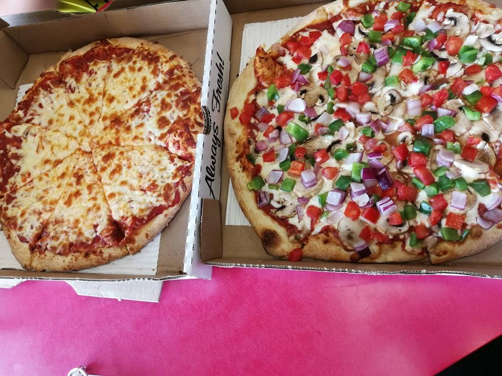 Pisa Pizzeria | restaurant | 1144 Courtland Ave E, Kitchener, ON N2C 2H5, Canada | 5195767070 OR +1 519-576-7070