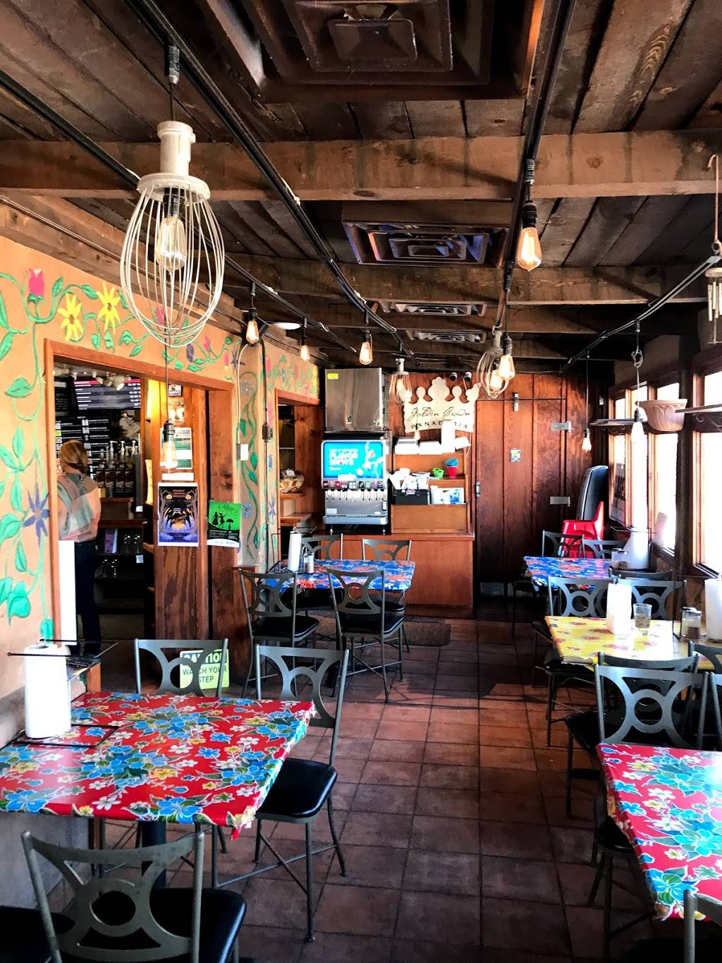 Golden Crown Panaderia | bakery | 1103 Mountain Rd NW, Albuquerque, NM 87102, USA | 5052432424 OR +1 505-243-2424